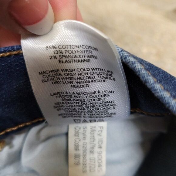 Express Straight Super High Rise Ankle Jeans Blue‎ Medium Wash Womens 2 - Picture 15 of 16